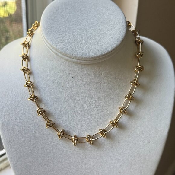 SALOSH GODDESS NECKLACE - Picture 3 of 5